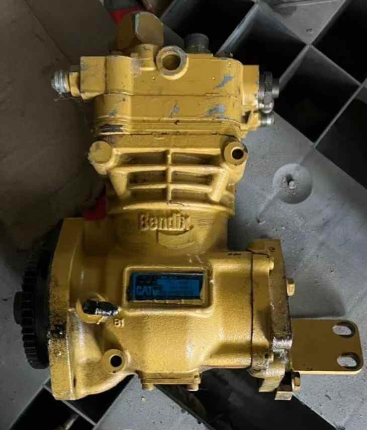 CATERPILLAR 191-6521 - AC compressor for Air compressor: picture 1 CATERPILLAR 191-6521 - AC compressor for Air compressor: picture 1