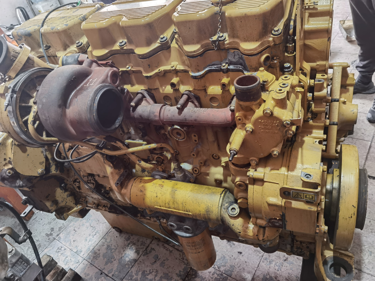 CATERPILLAR C15 - Engine for Excavator: picture 1 CATERPILLAR C15 - Engine for Excavator: picture 1