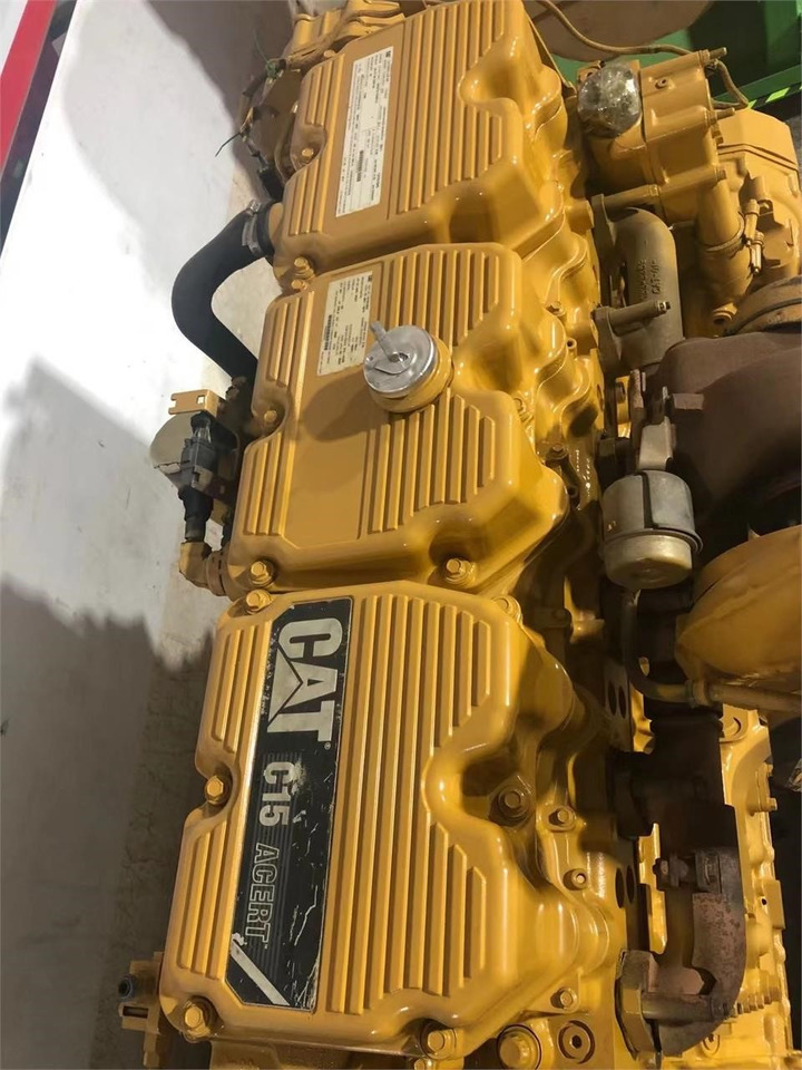 CATERPILLAR C15 - Engine for Excavator: picture 1 CATERPILLAR C15 - Engine for Excavator: picture 1
