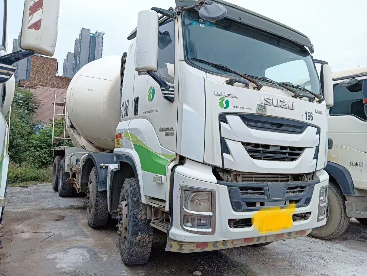 ISUZU ISUZU T156 15 cubic meter mixing tank - Cement mixer: picture 3 ISUZU ISUZU T156 15 cubic meter mixing tank - Cement mixer: picture 3