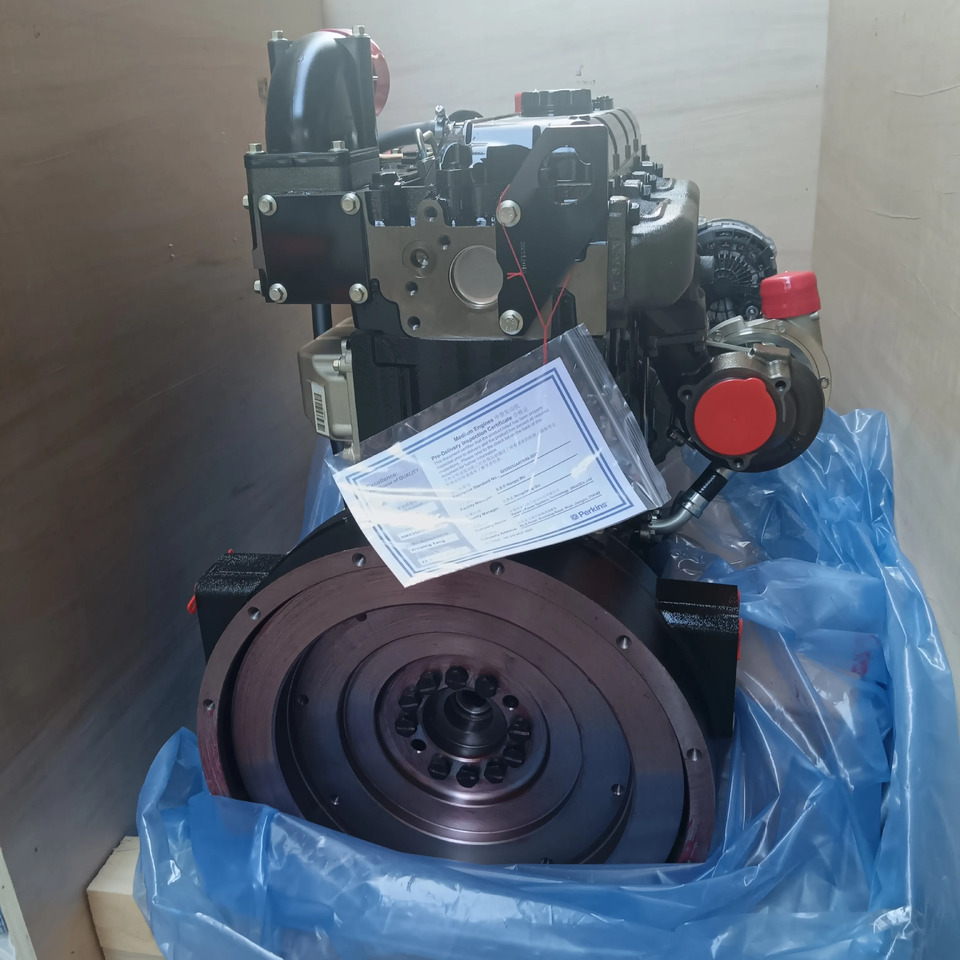 PERKINS 1104D - Engine for Excavator: picture 2 PERKINS 1104D - Engine for Excavator: picture 2