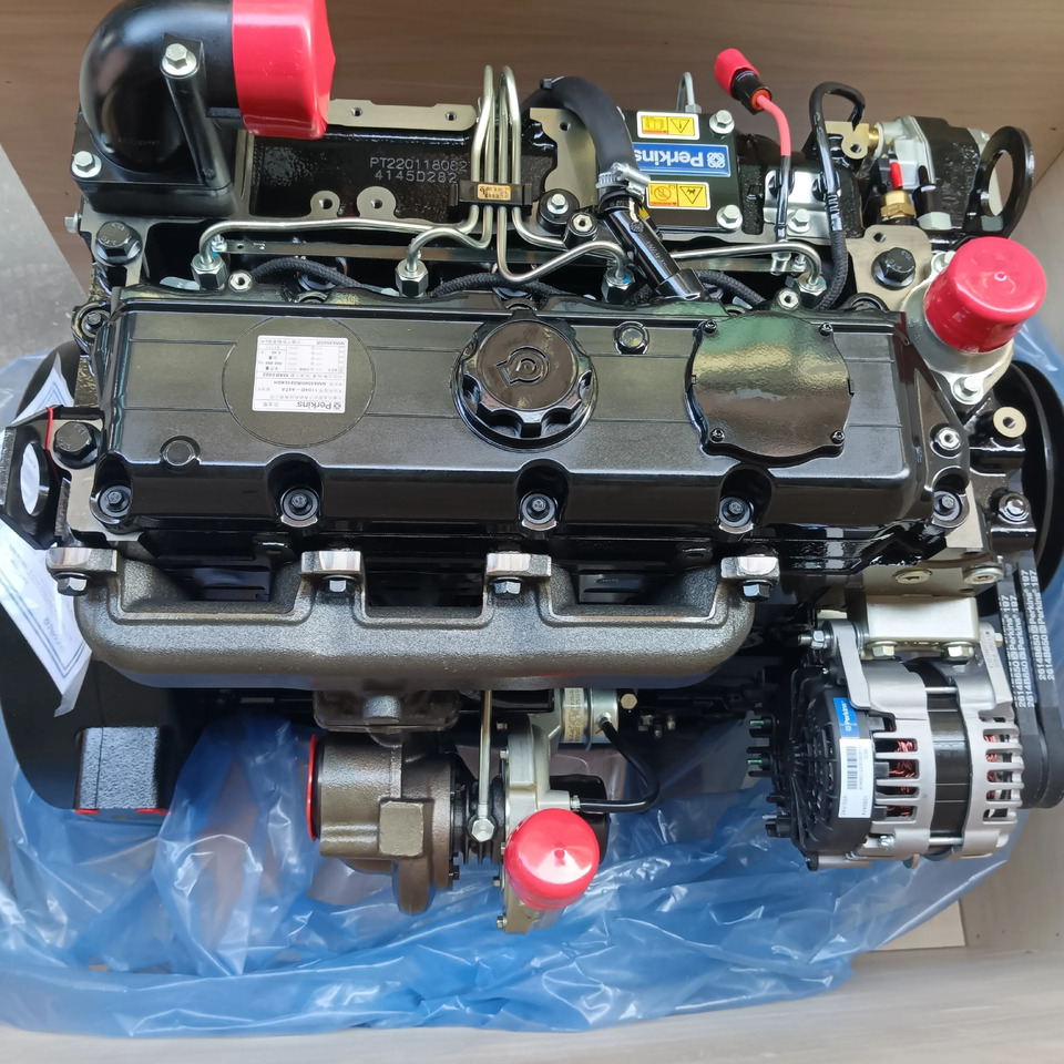 PERKINS 1104D - Engine for Excavator: picture 3 PERKINS 1104D - Engine for Excavator: picture 3