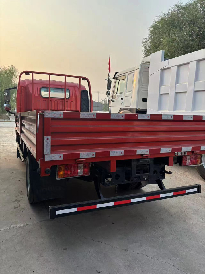 SINOTRUK 4*2 - Tipper: picture 1 SINOTRUK 4*2 - Tipper: picture 1