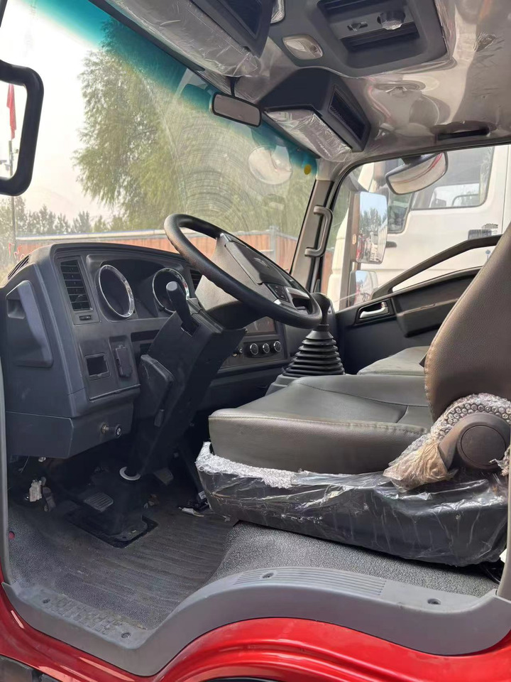 SINOTRUK 4*2 - Tipper: picture 4 SINOTRUK 4*2 - Tipper: picture 4