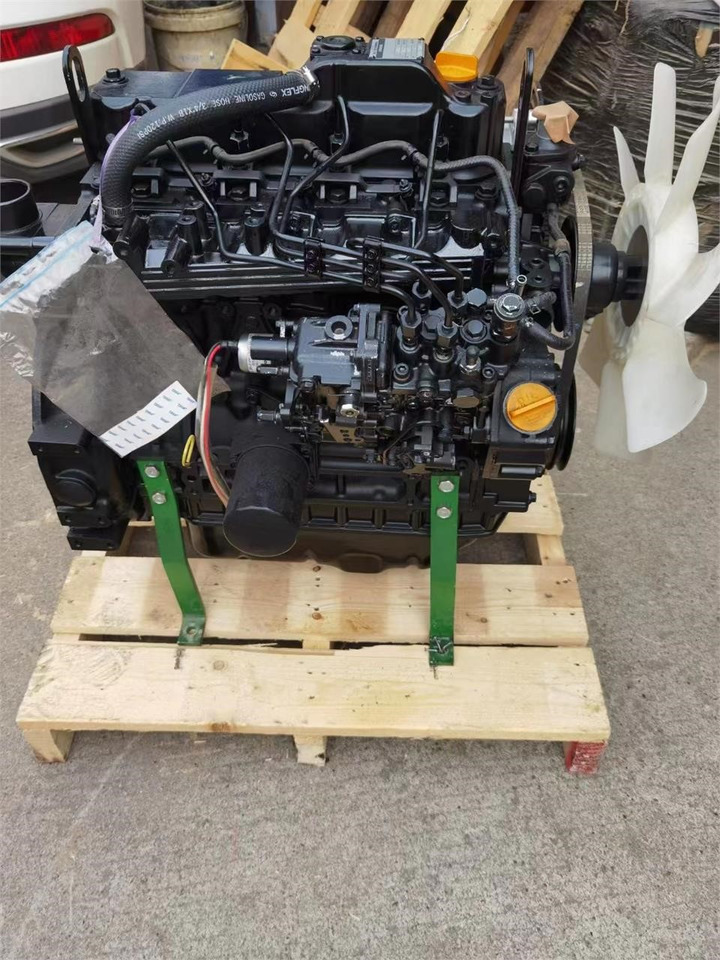 YANMAR 4TNV88 - Engine for Excavator: picture 2 YANMAR 4TNV88 - Engine for Excavator: picture 2