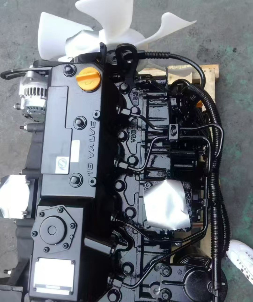 YANMAR 4TNV98 - Engine for Skid steer loader: picture 2 YANMAR 4TNV98 - Engine for Skid steer loader: picture 2