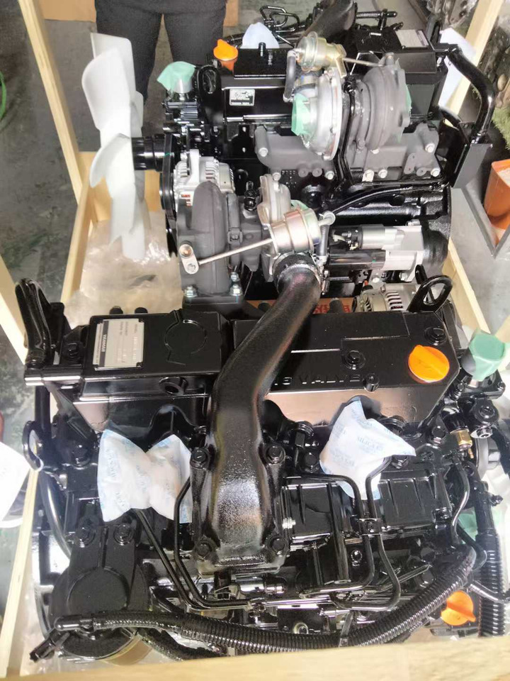 YANMAR 4TNV98T - Engine for Excavator: picture 3 YANMAR 4TNV98T - Engine for Excavator: picture 3