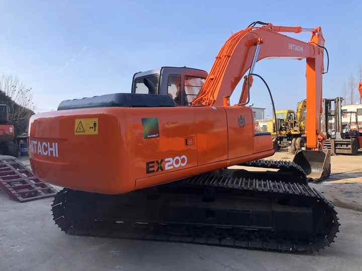 Original Japan Hitachi ZX200 Excavator Hitachi Excavator in Low Price for Hot Sale - Crawler excavator: picture 5 Original Japan Hitachi ZX200 Excavator Hitachi Excavator in Low Price for Hot Sale - Crawler excavator: picture 5