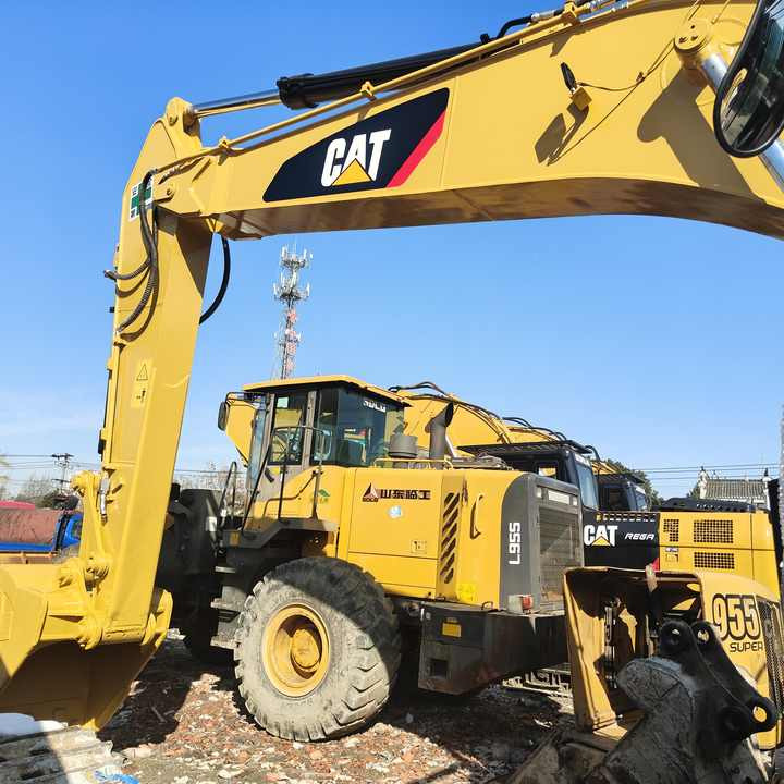 Second-hand Excavator Cat320D in Nice Condition Original Design Used Excavator No Reviews yet - Crawler excavator: picture 5 Second-hand Excavator Cat320D in Nice Condition Original Design Used Excavator No Reviews yet - Crawler excavator: picture 5