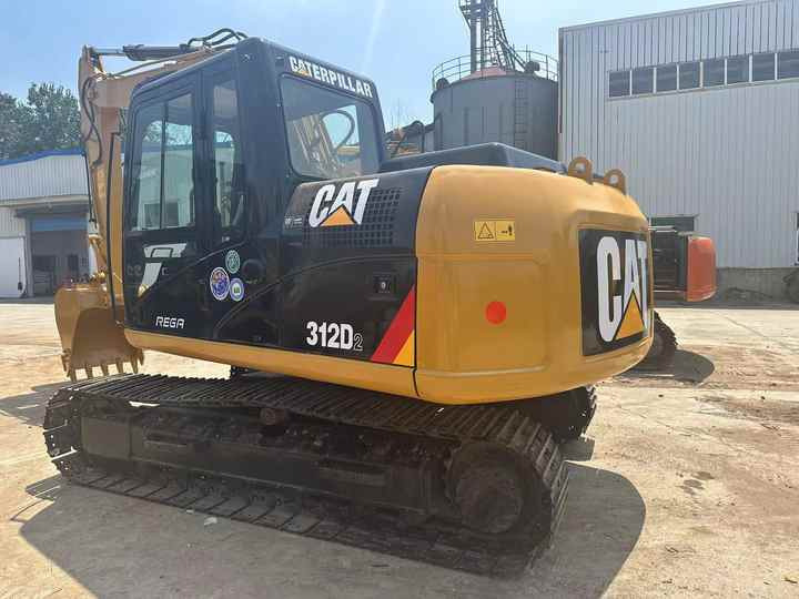 Used Caterpillar Cat312D2 Excavator Original Japan Heavy Machinery Caterpillar 312D2 Excavator for Sale - Crawler excavator: picture 4 Used Caterpillar Cat312D2 Excavator Original Japan Heavy Machinery Caterpillar 312D2 Excavator for Sale - Crawler excavator: picture 4