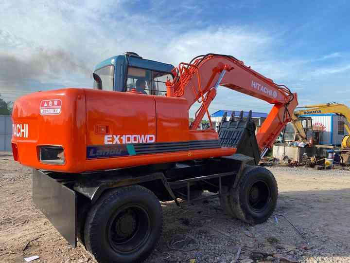 Used Hitachi Ex100WD Wheel Excavator for Sale Japan Made Hitachi Ex100wd Wheeled Excavator for Sale - Wheel excavator: picture 4 Used Hitachi Ex100WD Wheel Excavator for Sale Japan Made Hitachi Ex100wd Wheeled Excavator for Sale - Wheel excavator: picture 4