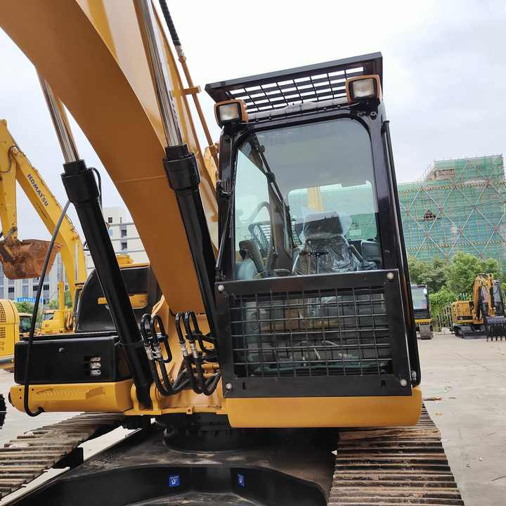 Used Machinery Construction Crawler Used Cat 320d Excavator Machine 325d 330d Caterpillar Machinery Cat 320d Used Excavators - Crawler excavator: picture 3 Used Machinery Construction Crawler Used Cat 320d Excavator Machine 325d 330d Caterpillar Machinery Cat 320d Used Excavators - Crawler excavator: picture 3