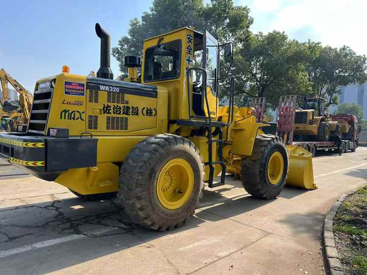 Used komatsu Wa320-3 Wheel Loader Second Hand Machine Popular Brand komatsu Hydraulic Machinery - Wheel loader: picture 3 Used komatsu Wa320-3 Wheel Loader Second Hand Machine Popular Brand komatsu Hydraulic Machinery - Wheel loader: picture 3