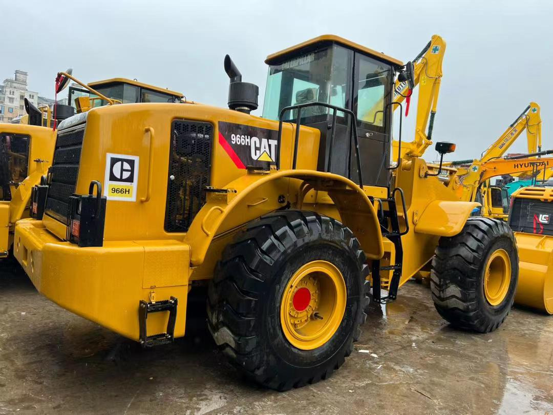 WHEEL LOADER Original Used CAT 966H Wheel Loader with High Performance on Sale Cat 966H Heavy Machinery Loader with Low Price - Wheel loader: picture 3 WHEEL LOADER Original Used CAT 966H Wheel Loader with High Performance on Sale Cat 966H Heavy Machinery Loader with Low Price - Wheel loader: picture 3