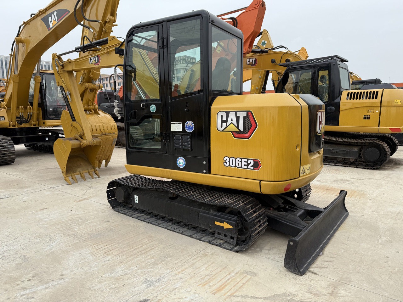 CATERPILLAR 306E2 - Mini excavator: picture 3 CATERPILLAR 306E2 - Mini excavator: picture 3