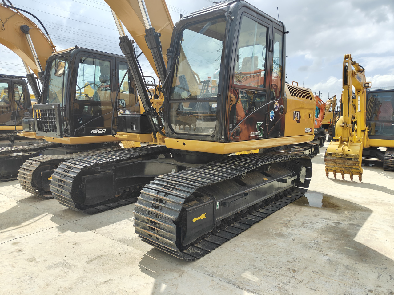 CATERPILLAR 315D2 - Mini excavator: picture 4 CATERPILLAR 315D2 - Mini excavator: picture 4