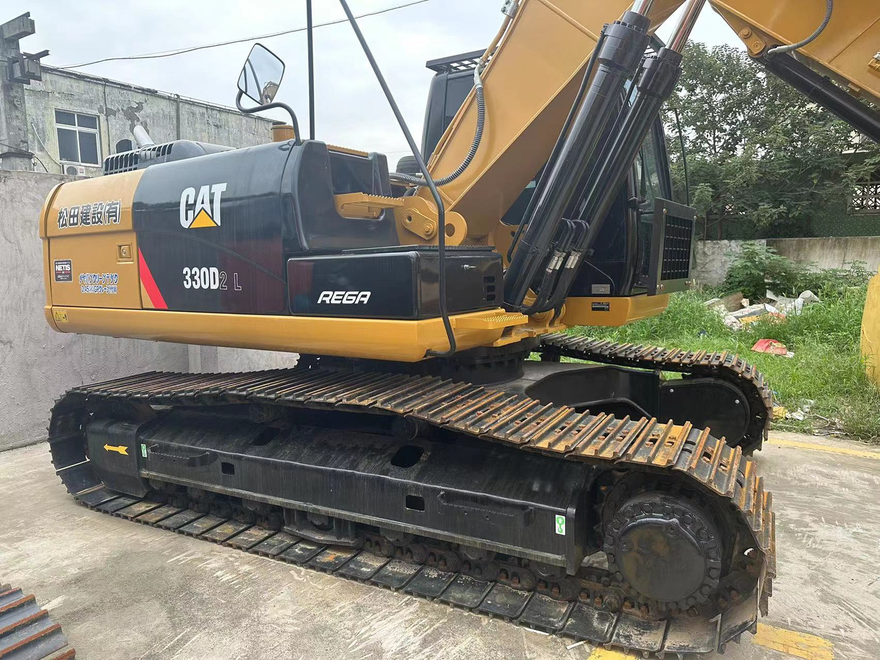 CATERPILLAR 330D - Crawler excavator: picture 2 CATERPILLAR 330D - Crawler excavator: picture 2
