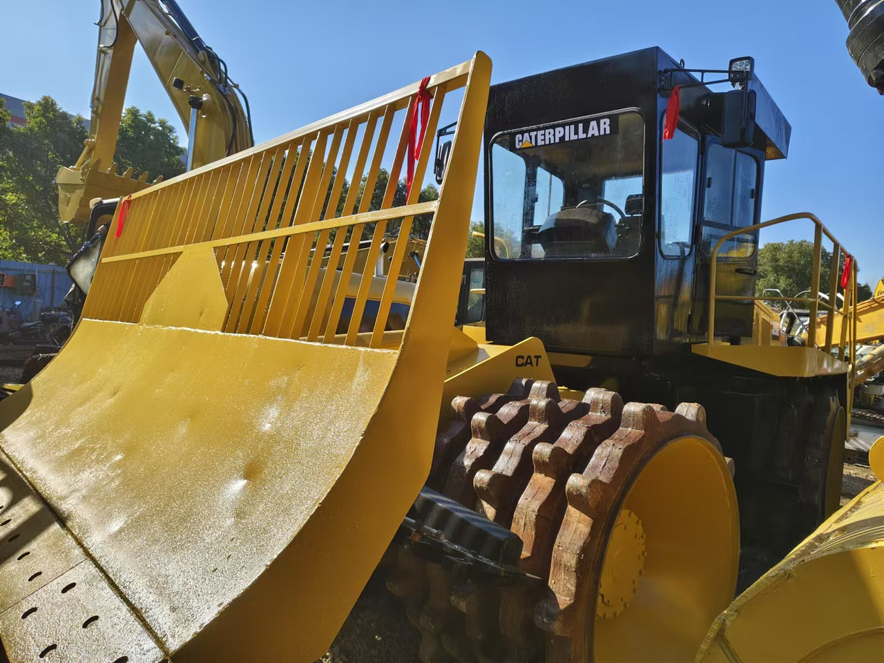 CATERPILLAR 826G - Road roller: picture 2 CATERPILLAR 826G - Road roller: picture 2
