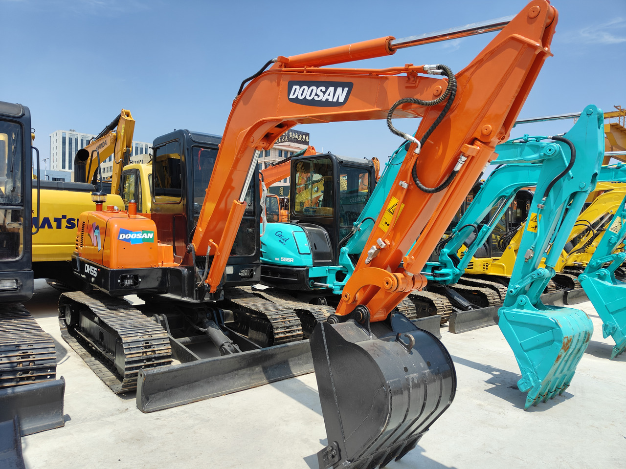 DOOSAN DH55 - Crawler excavator: picture 3 DOOSAN DH55 - Crawler excavator: picture 3