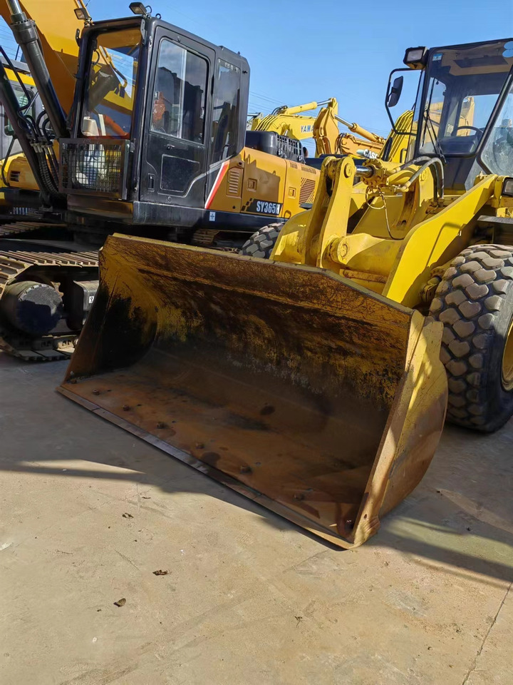 KOMATSU WA320-3 - Wheel loader: picture 4 KOMATSU WA320-3 - Wheel loader: picture 4