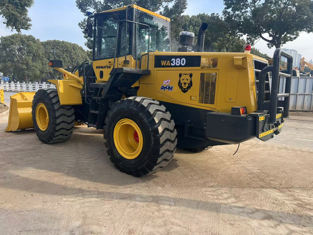 KOMATSU WA380-6 - Wheel loader: picture 3 KOMATSU WA380-6 - Wheel loader: picture 3