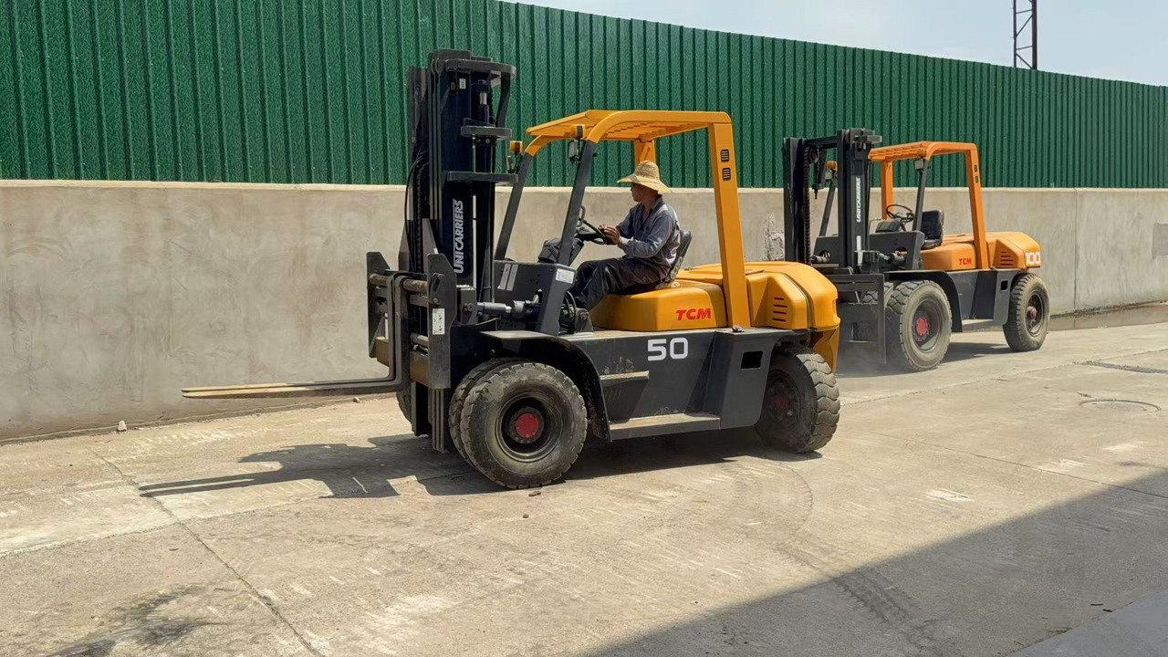 TCM FD50 - Diesel forklift: picture 5 TCM FD50 - Diesel forklift: picture 5