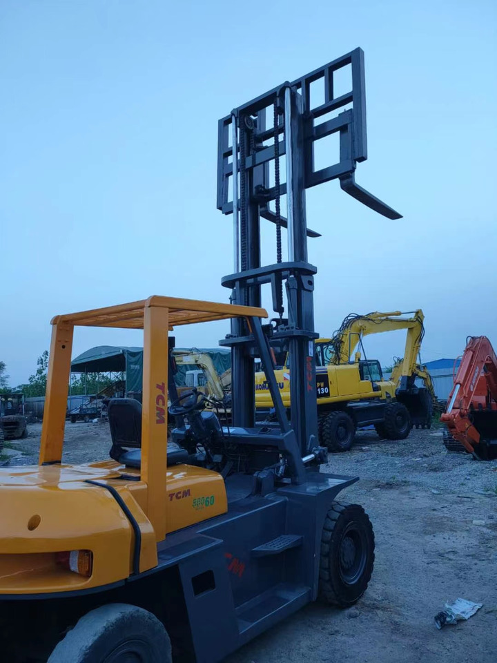 TCM FD60 - Diesel forklift: picture 1 TCM FD60 - Diesel forklift: picture 1