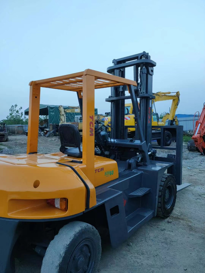 TCM FD60 - Diesel forklift: picture 5 TCM FD60 - Diesel forklift: picture 5