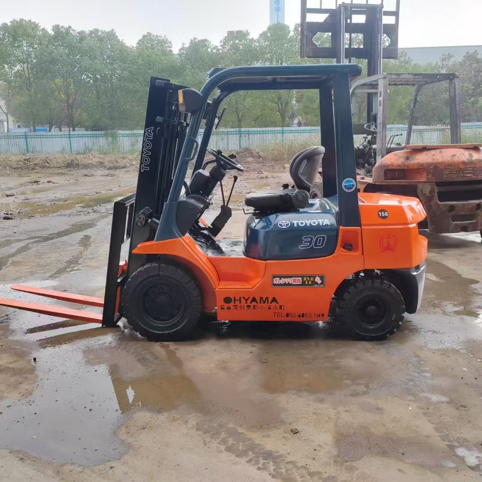 TOYOTA 62-7FD30 - Diesel forklift: picture 1 TOYOTA 62-7FD30 - Diesel forklift: picture 1