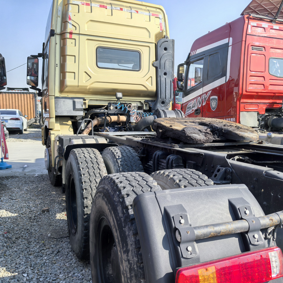SHACMAN X3000 6x4 - Tractor unit: picture 3 SHACMAN X3000 6x4 - Tractor unit: picture 3