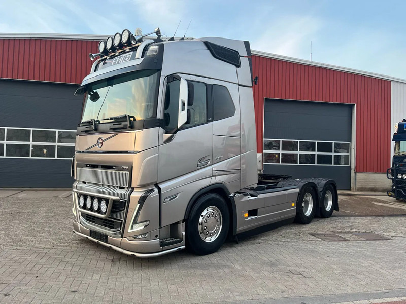Volvo FH 16.650 FH16 6x4 - Tractor unit: picture 1 Volvo FH 16.650 FH16 6x4 - Tractor unit: picture 1