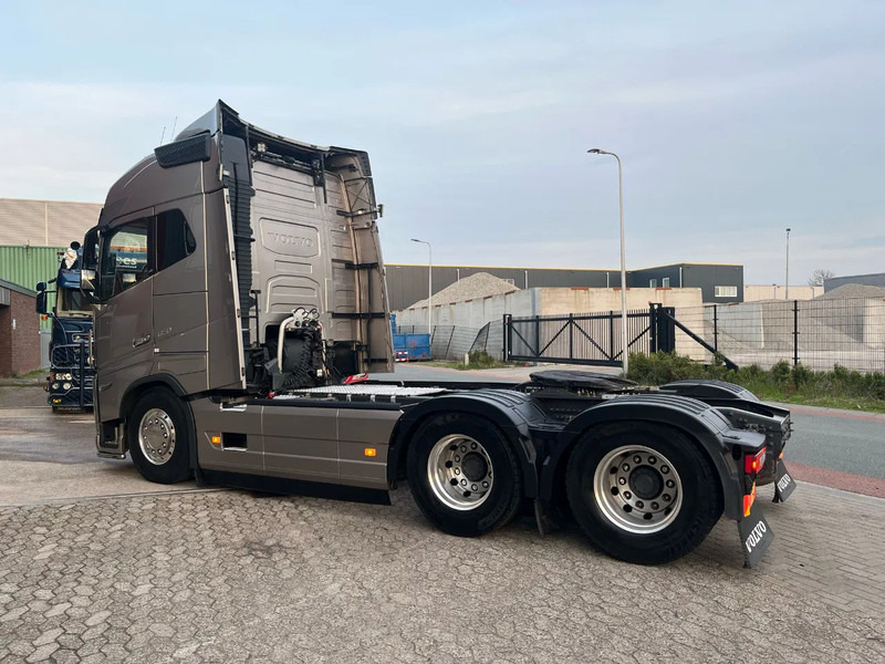 Volvo FH 16.650 FH16 6x4 - Tractor unit: picture 5 Volvo FH 16.650 FH16 6x4 - Tractor unit: picture 5