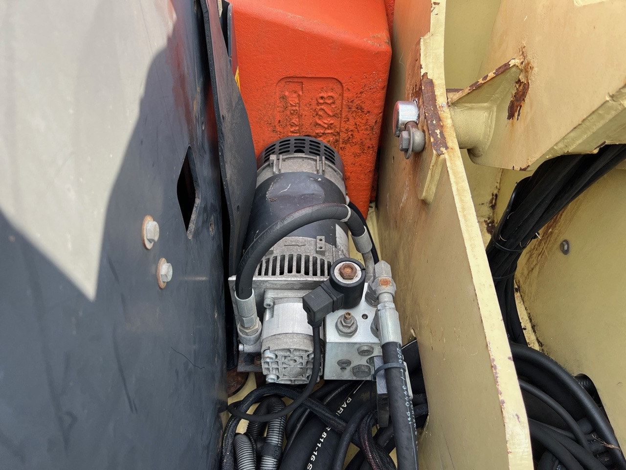 JLG 510AJ - Articulated boom lift: picture 3 JLG 510AJ - Articulated boom lift: picture 3