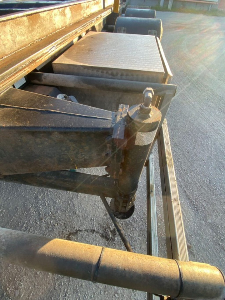 Leasing of CARDI RIMORCHIO CARDI SCARRABILE RIBALTABILE PNEUMATICO CARDI RIMORCHIO CARDI SCARRABILE RIBALTABILE PNEUMATICO: picture 9