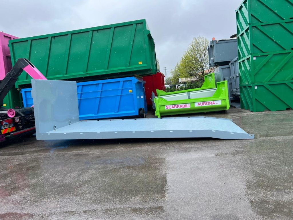 CONTAINER A PIANALE SENZA SPONDE CON CODA A ZERO P - Roll-off container: picture 3 CONTAINER A PIANALE SENZA SPONDE CON CODA A ZERO P - Roll-off container: picture 3