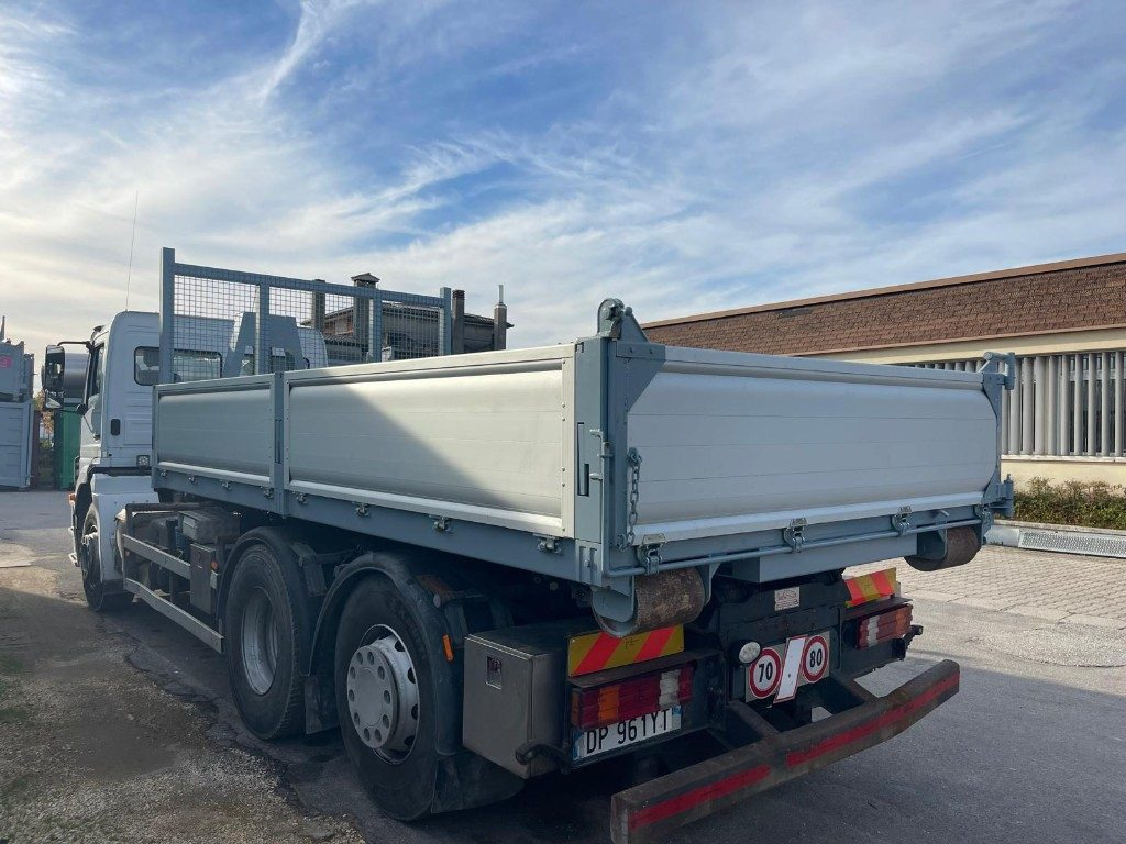 CONTAINER SCARRABILE NUOVO A PIANALE CON SPONDE - Roll-off container: picture 4 CONTAINER SCARRABILE NUOVO A PIANALE CON SPONDE - Roll-off container: picture 4