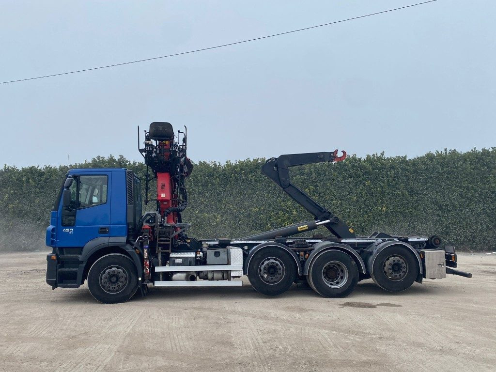 IVECO STRALIS 260.450 SCARRABILE CON GRU - Hook lift truck, Crane truck: picture 3 IVECO STRALIS 260.450 SCARRABILE CON GRU - Hook lift truck, Crane truck: picture 3