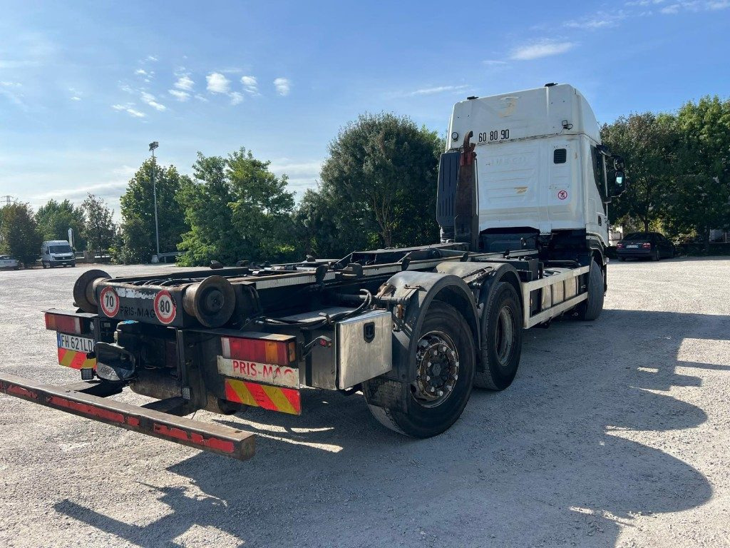 IVECO STRALIS 460 SCARRABILE - Hook lift truck: picture 4 IVECO STRALIS 460 SCARRABILE - Hook lift truck: picture 4