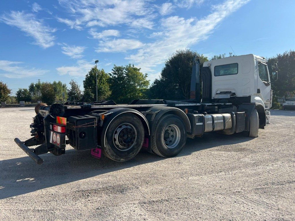 Leasing of RENAULT PREMIUM 450 SCARRABILE FULL PNEUMATICO RENAULT PREMIUM 450 SCARRABILE FULL PNEUMATICO: picture 7