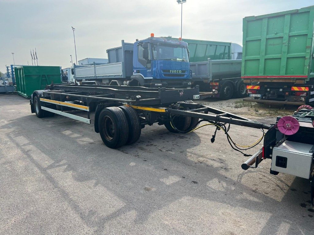 ZORZI RIMORCHIO ZORZI 20R075 SCARRABILE PNEUMATICO - Roll-off/ Skip trailer: picture 5 ZORZI RIMORCHIO ZORZI 20R075 SCARRABILE PNEUMATICO - Roll-off/ Skip trailer: picture 5