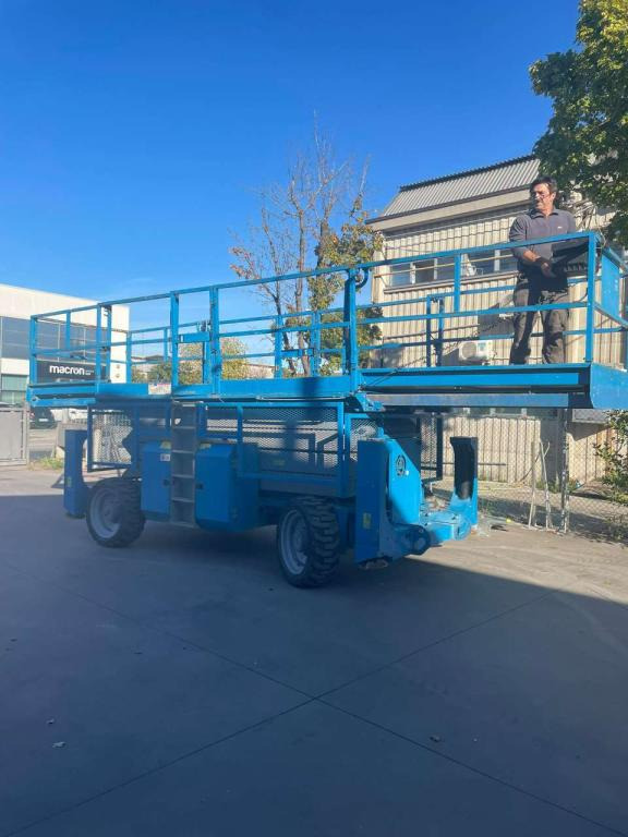 Genie GS-4390 - Scissor lift: picture 2 Genie GS-4390 - Scissor lift: picture 2
