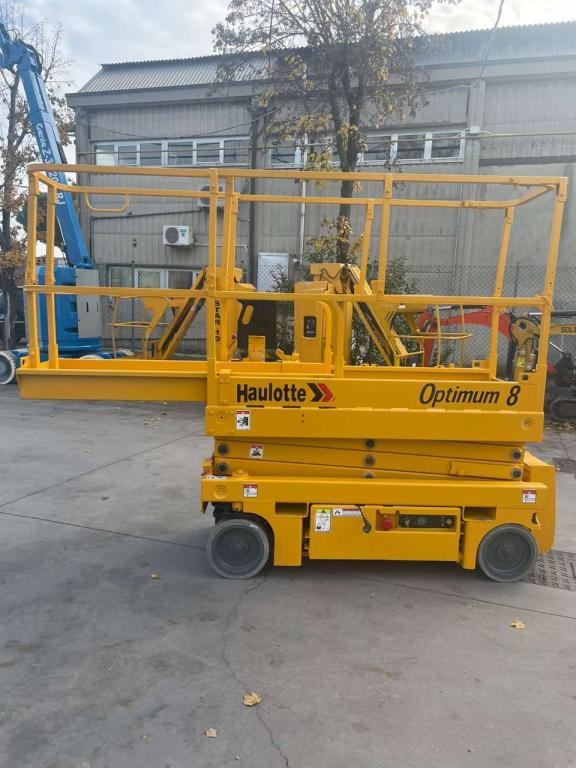 Haulotte OPTIMUM 8 - Scissor lift: picture 1 Haulotte OPTIMUM 8 - Scissor lift: picture 1