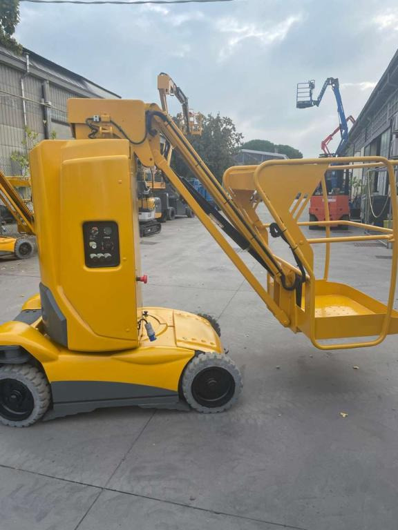 Haulotte STAR-10 - Vertical mast lift: picture 2 Haulotte STAR-10 - Vertical mast lift: picture 2