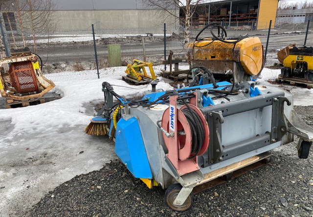 Snowek K180 - Broom for Municipal/ Special vehicle: picture 3 Snowek K180 - Broom for Municipal/ Special vehicle: picture 3