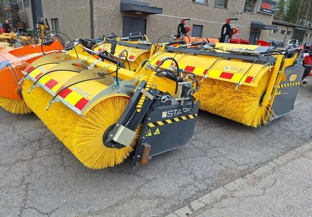 Stark KAH1600 ST - Broom for Municipal/ Special vehicle: picture 5 Stark KAH1600 ST - Broom for Municipal/ Special vehicle: picture 5