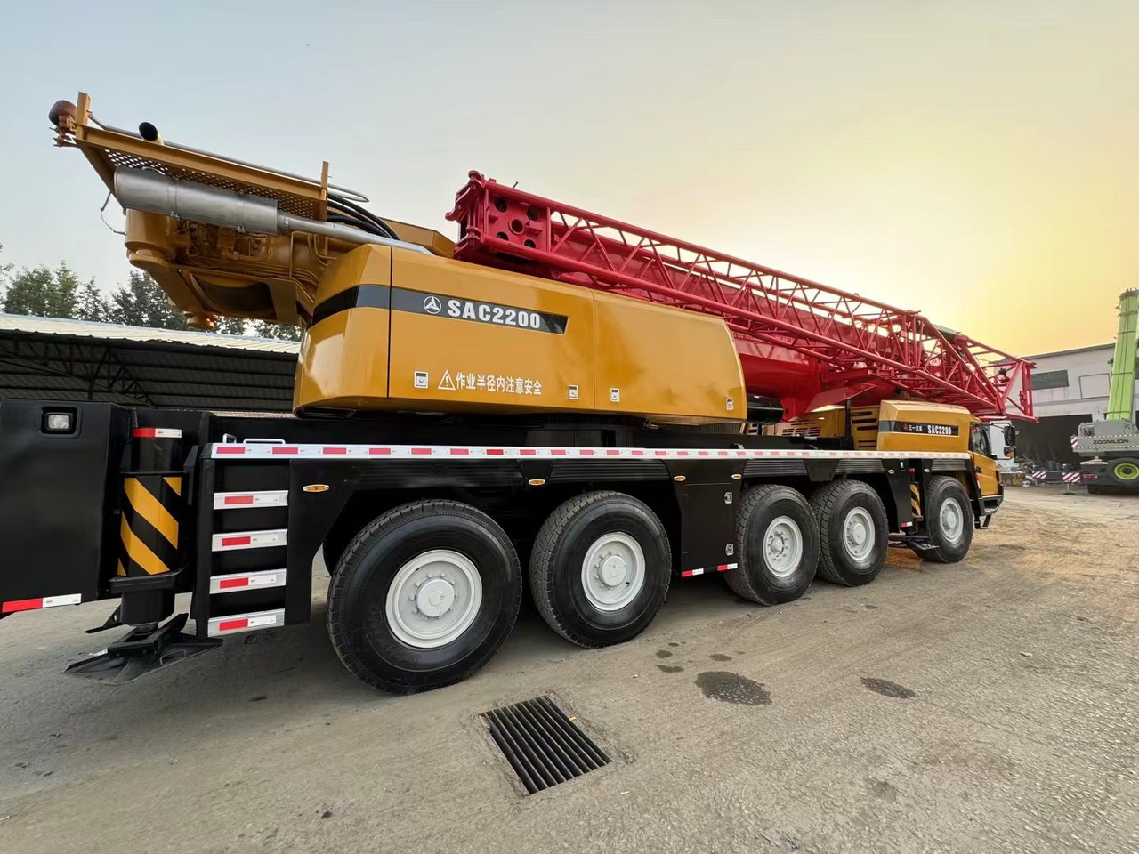 SANY SAC220 200TON 220 ton Truck CRANE all terrain crane - All terrain crane: picture 4 SANY SAC220 200TON 220 ton Truck CRANE all terrain crane - All terrain crane: picture 4