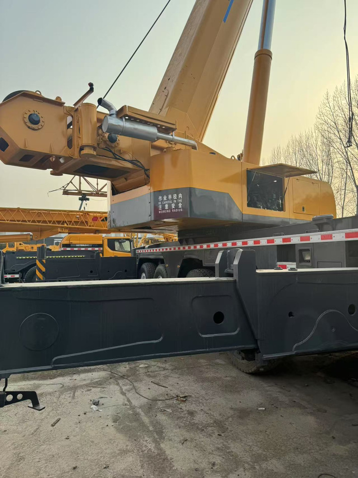 All terrain crane XCMG QAY240 XCT240 XCA240 QY240K 240ton 250ton 300ton 260ton 200ton 220ton crane: picture 12 All terrain crane XCMG QAY240 XCT240 XCA240 QY240K 240ton 250ton 300ton 260ton 200ton 220ton crane: picture 12