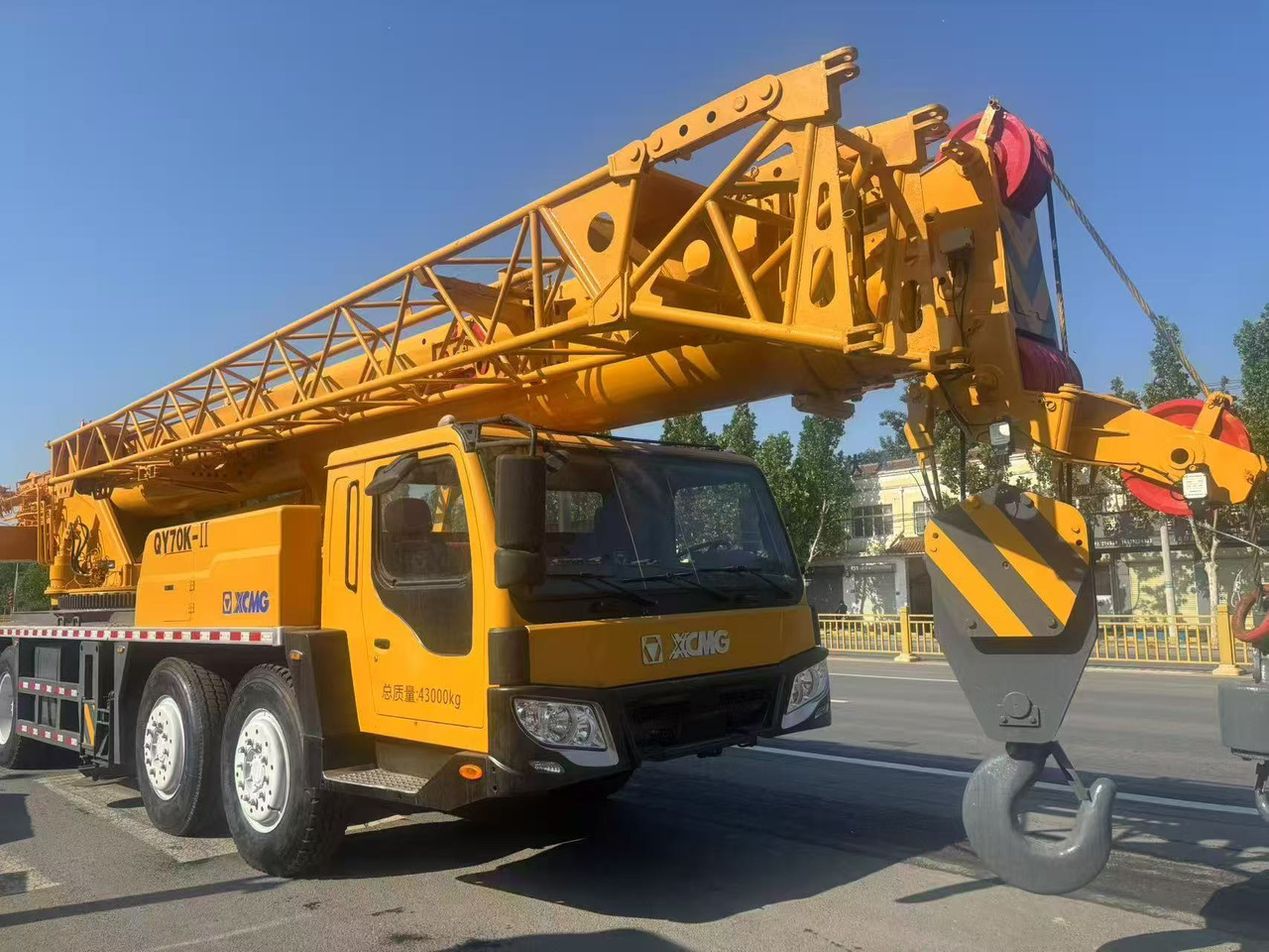 XCMG QY70K-1 QY70K QY80K 70ton 80ton Used Truck Mobile Crane - Mobile crane: picture 5 XCMG QY70K-1 QY70K QY80K 70ton 80ton Used Truck Mobile Crane - Mobile crane: picture 5