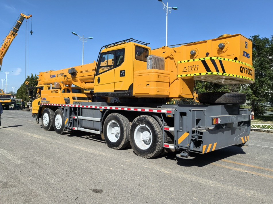 XCMG QY70KC 70TON QY70K QY70KA QY70K-1 - Mobile crane: picture 2 XCMG QY70KC 70TON QY70K QY70KA QY70K-1 - Mobile crane: picture 2