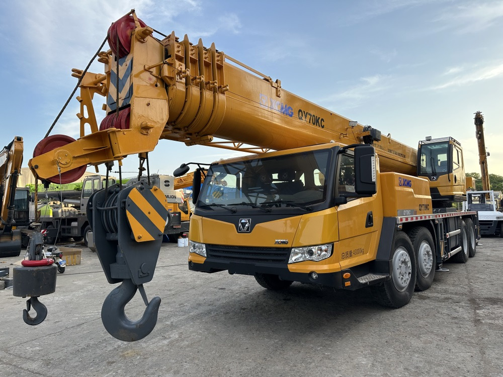 XCMG qy70kc xct75 qy75kc 70ton 75 ton 80 ton 85 ton 90 ton 100 ton 110 ton 130 ton truck crane - Mobile crane: picture 1 XCMG qy70kc xct75 qy75kc 70ton 75 ton 80 ton 85 ton 90 ton 100 ton 110 ton 130 ton truck crane - Mobile crane: picture 1